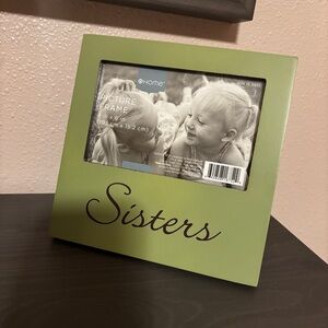 Sisters 4x6 Decorative Picture Frame – New